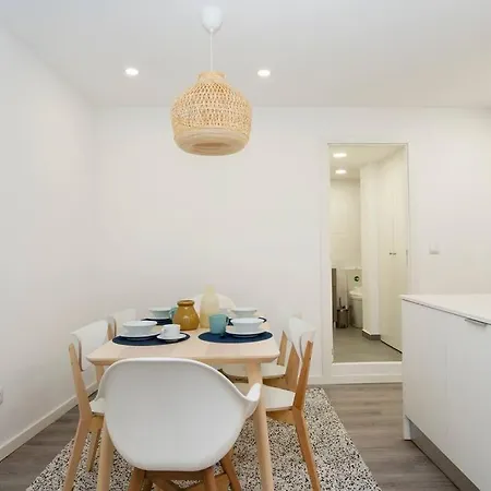 Santa Marta Cozy W/ Ac 리스본