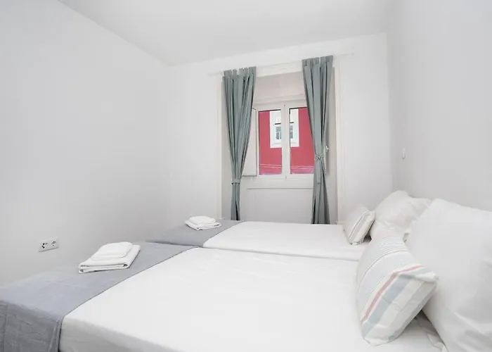 Santa Marta Cozy W/ Ac Daire Lisboa
