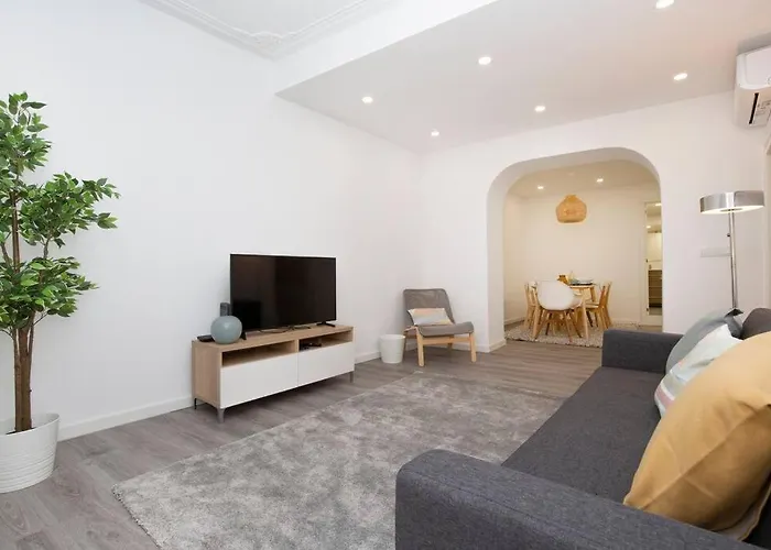Daire Santa Marta Cozy W/ Ac Lisboa