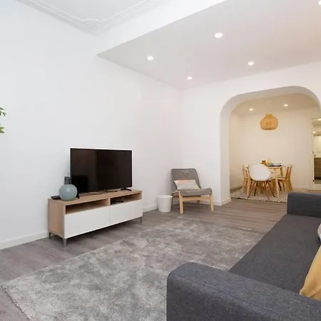 Appartement Santa Marta Cozy W/ Ac Lisboa